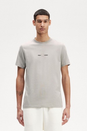 Camiseta Fred Perry Embroidered Hombre Limestone | CLICD24290