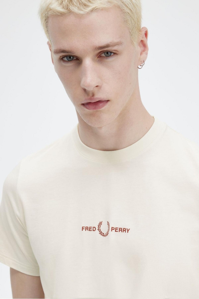 Camiseta Fred Perry Embroidered Hombre Ecru | YCLVQ23410