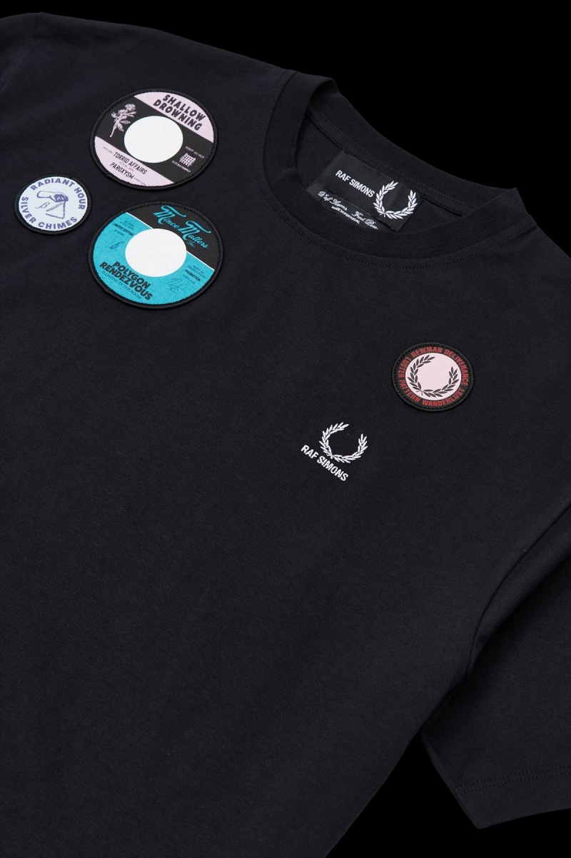 Camiseta Fred Perry Oversized Patch Detail Hombre Negras | ACLWC63939