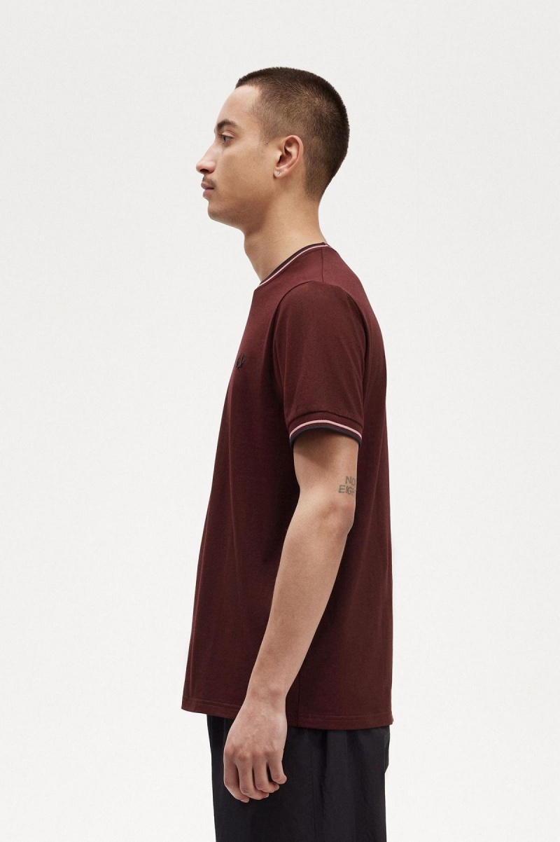 Camiseta Fred Perry Twin Tipped Hombre Oxblood | CLCIF69043